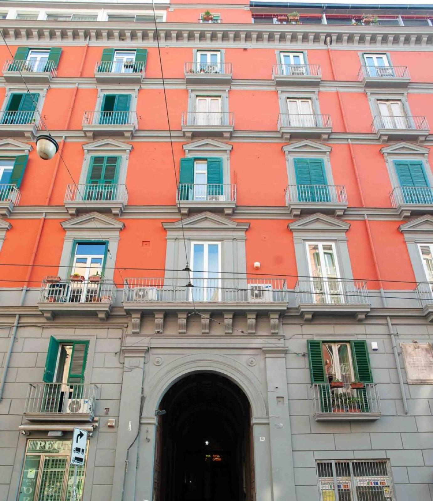 Casa Pisto In Dante Square Apartment Naples